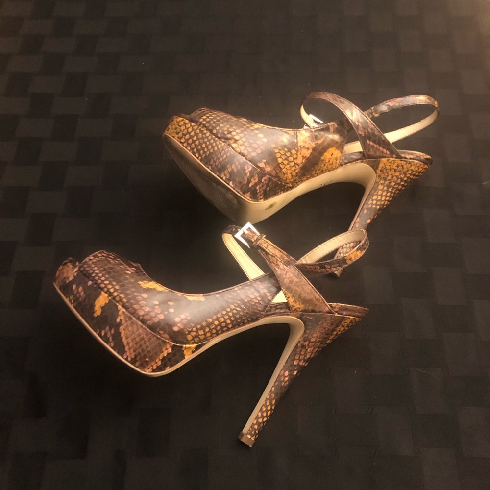 INC International Concepts Brown Platform Heels